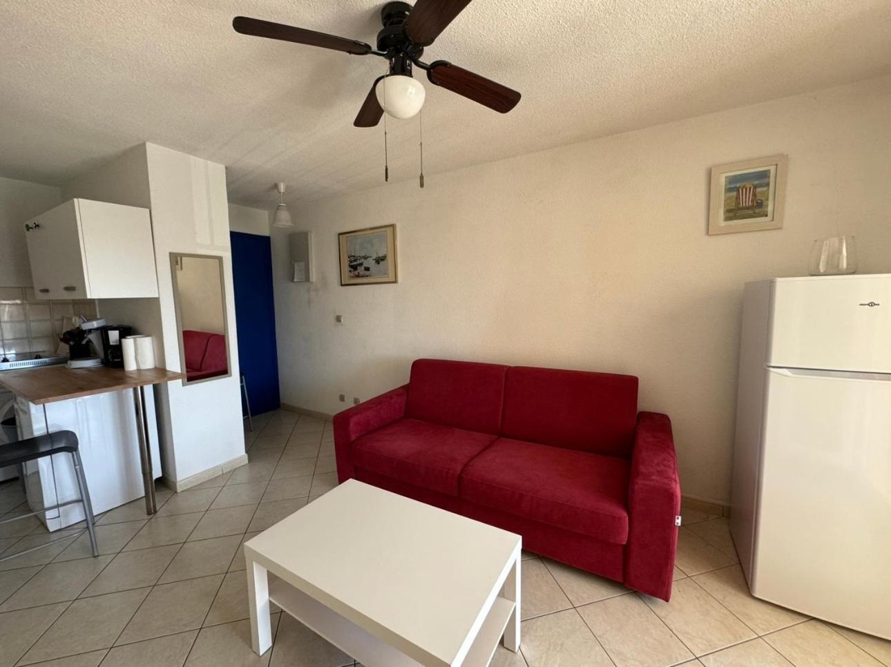 Charmant Appartement A Quelques Metres De La Plage La Londe-les-Maures ภายนอก รูปภาพ